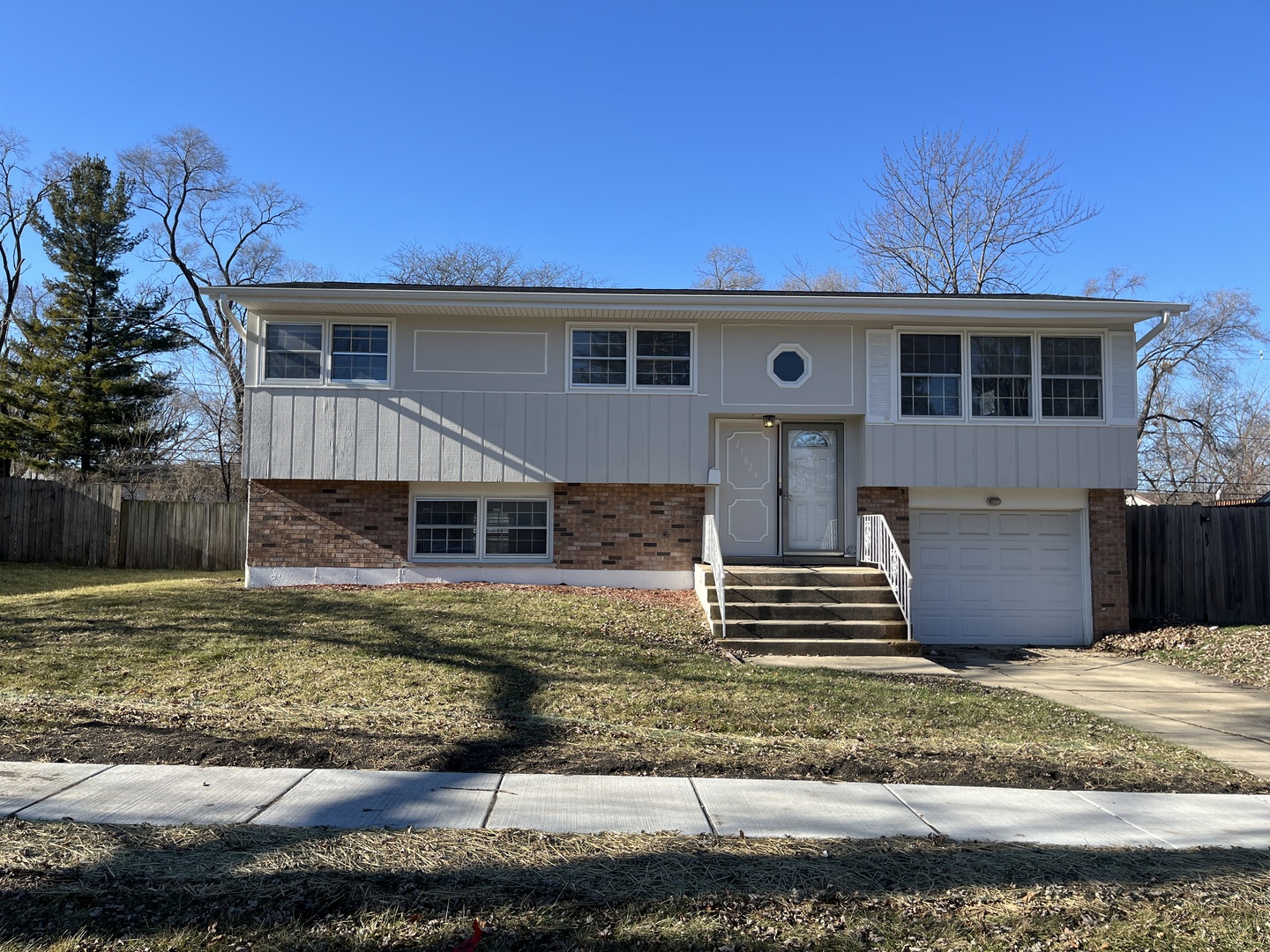 21624 Gailine Avenue, Sauk Village, IL 60411