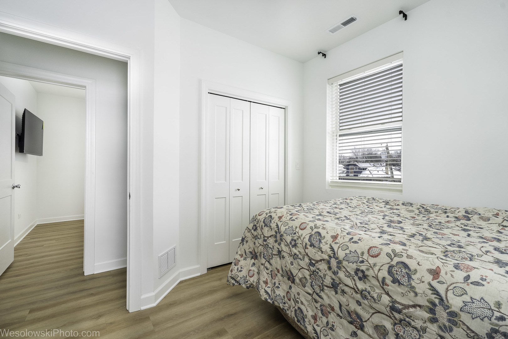 1830 S 11th Avenue, Maywood, IL 60153