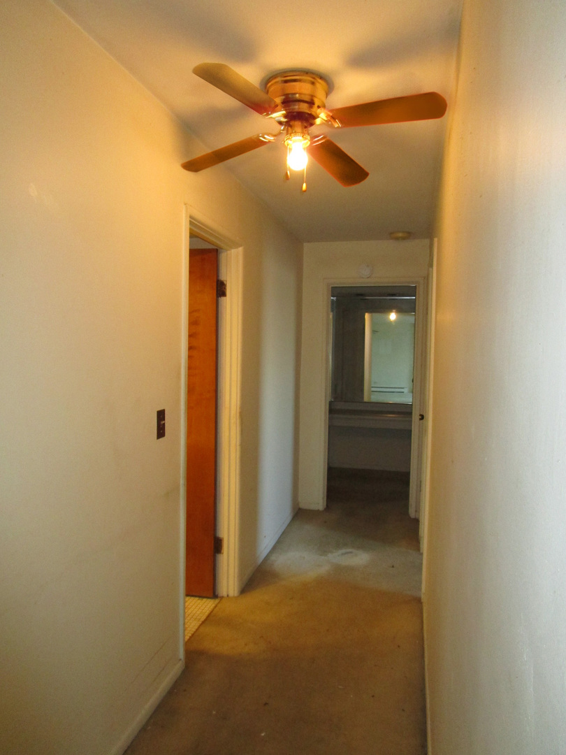 1301 S Finley Road #417, Lombard, IL 60148