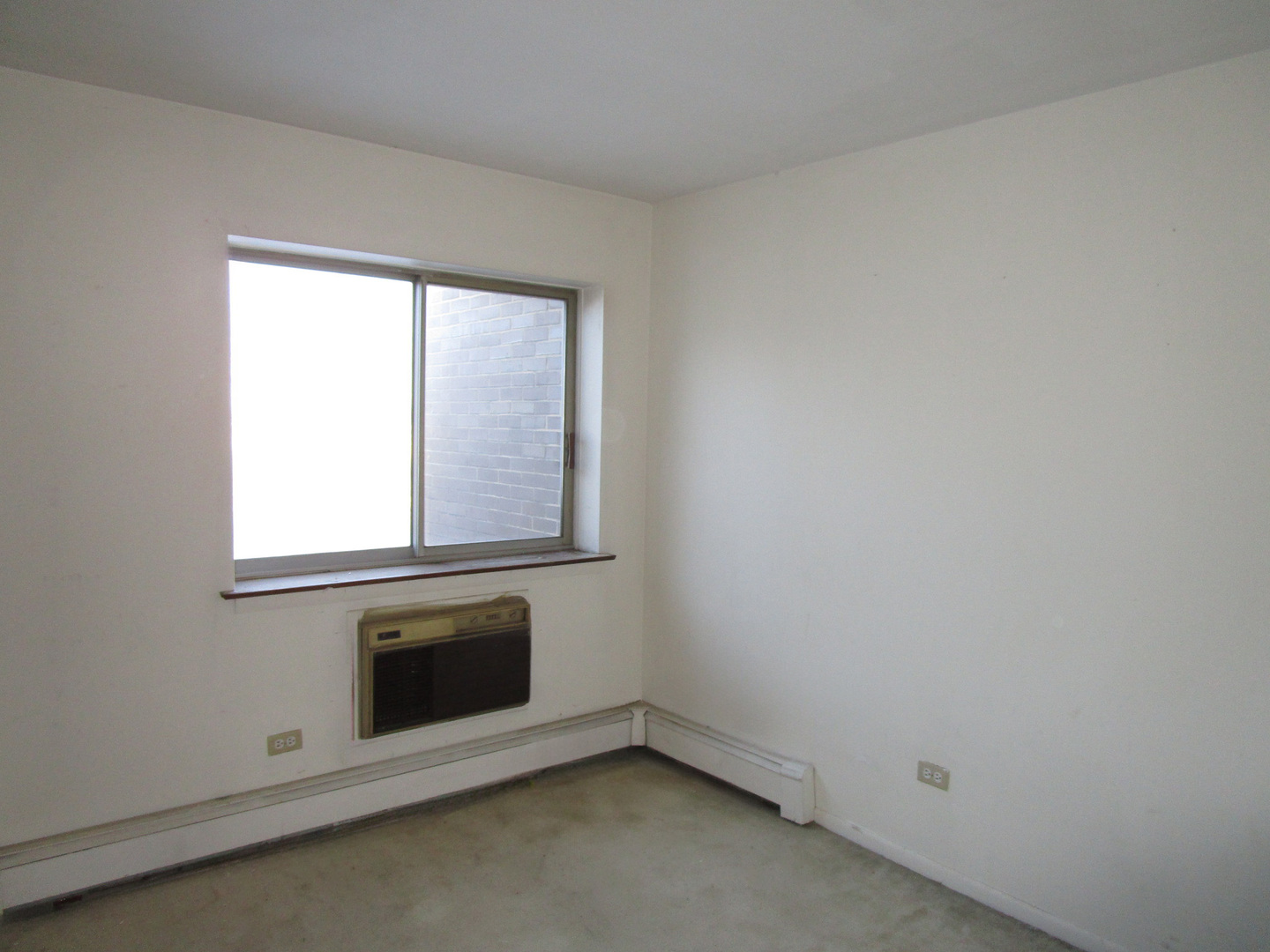 1301 S Finley Road #417, Lombard, IL 60148