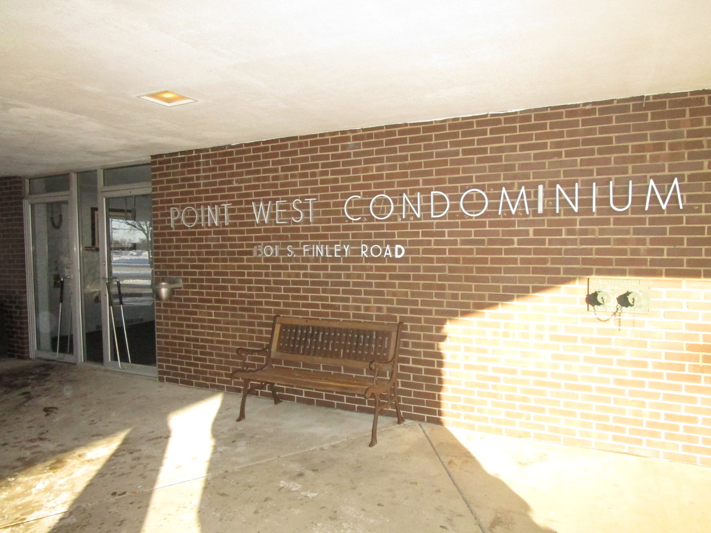 1301 S Finley Road #417, Lombard, IL 60148