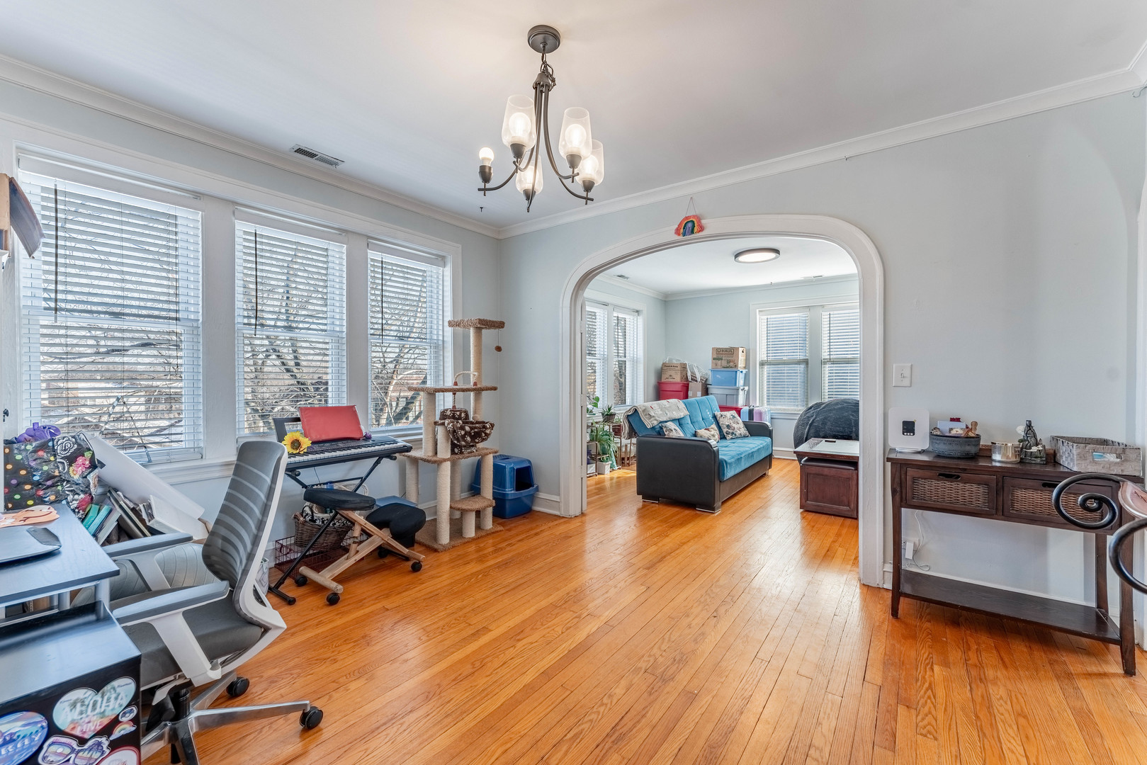 4704 N Kasson Avenue #3, Chicago, IL 60630