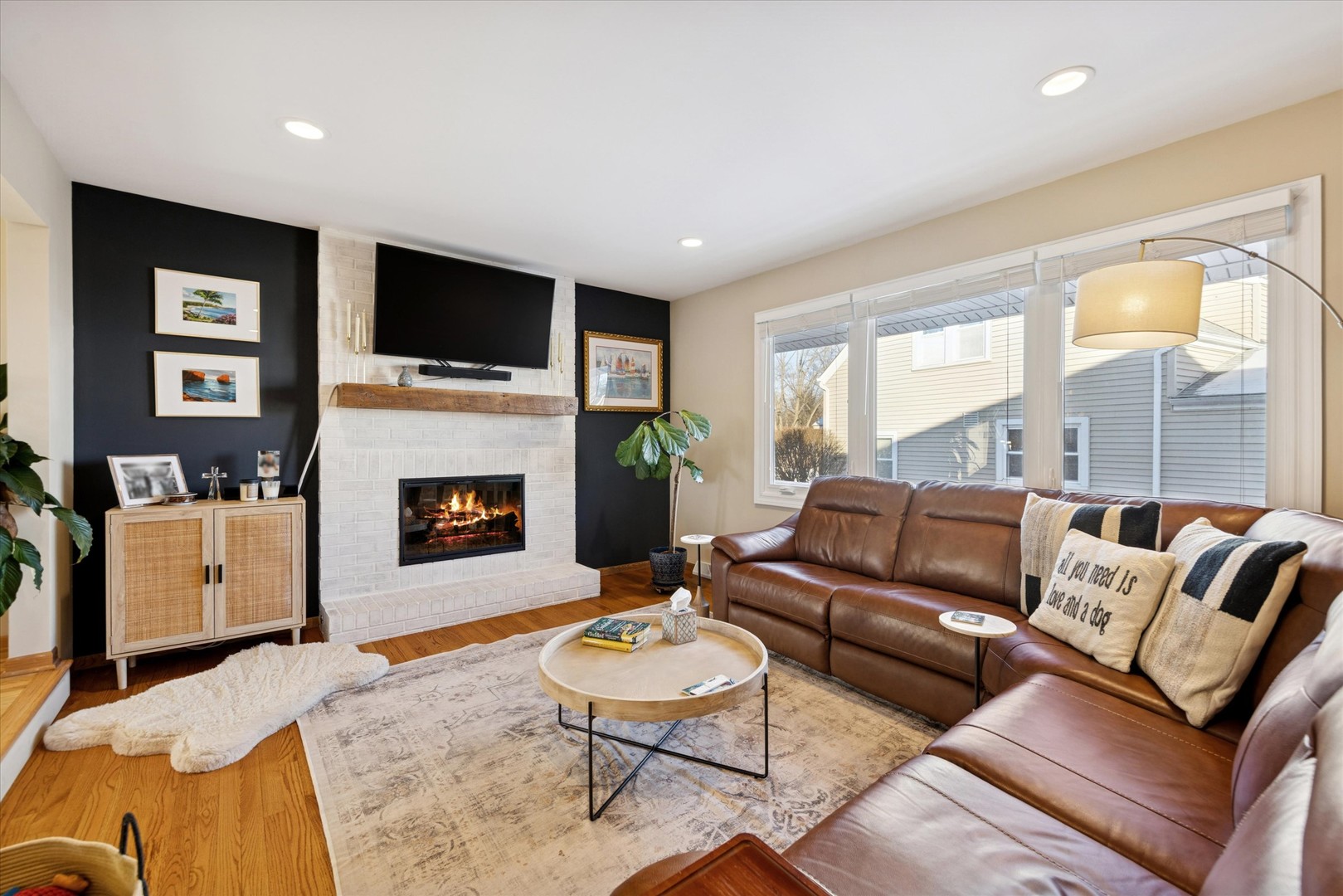 315 W Sunset Avenue, Lombard, IL 60148