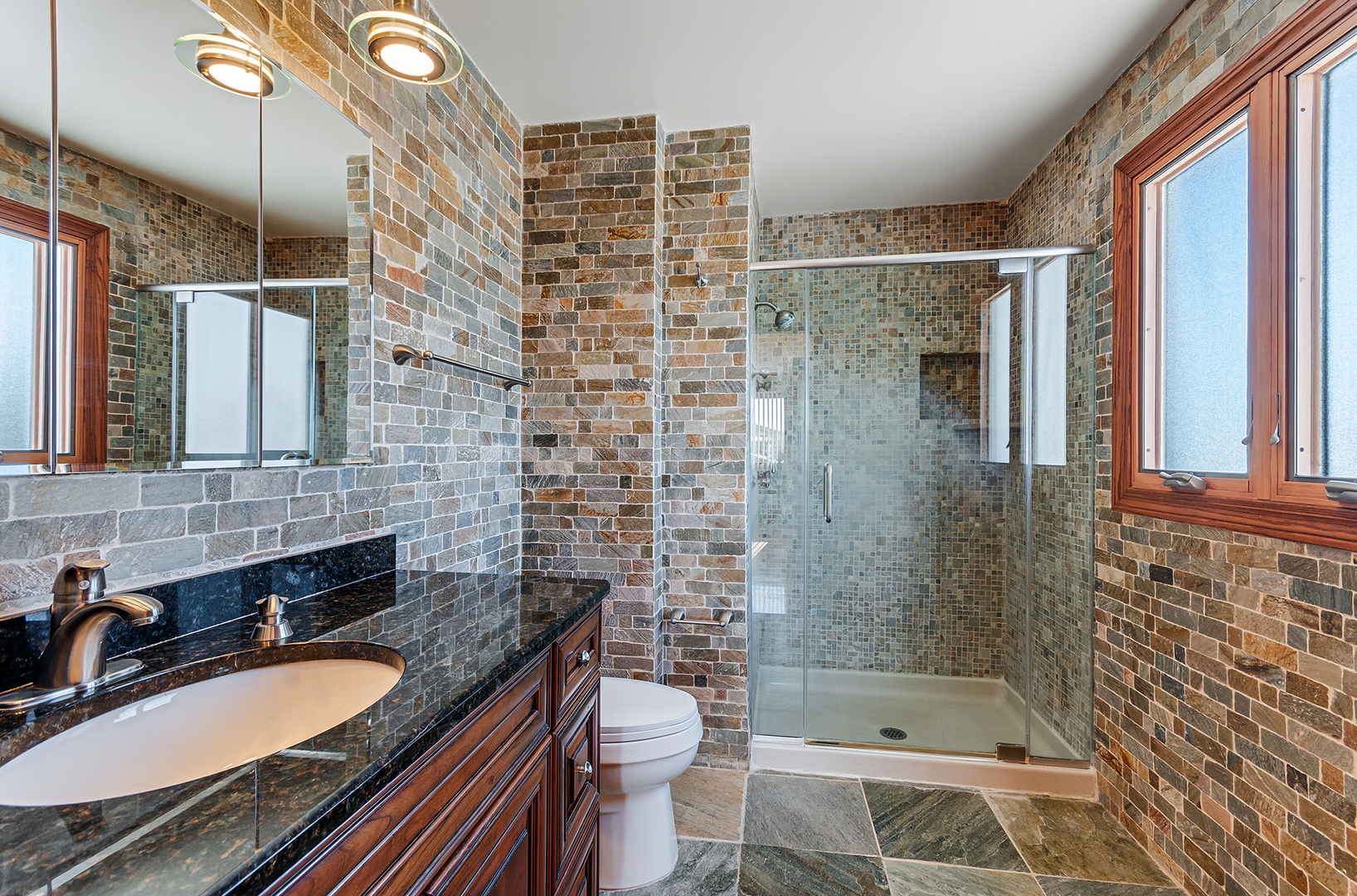 8732 W Surrey Park, Palos Hills, IL 60465