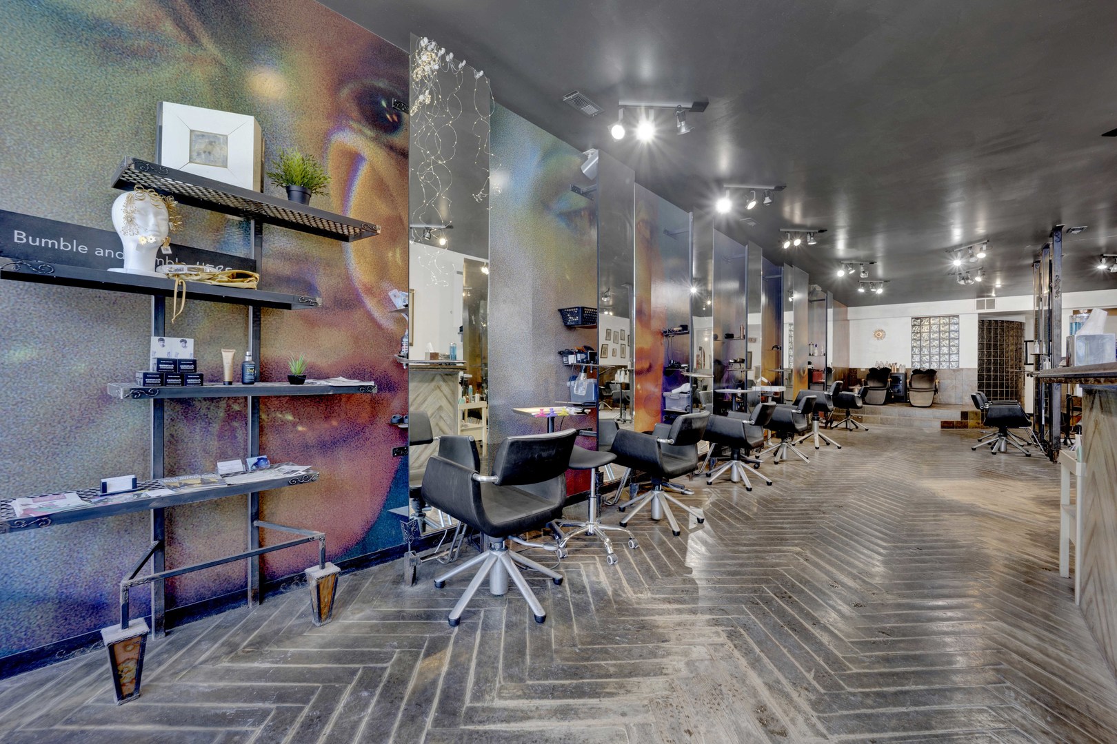 2119 N Damen Avenue, Chicago, IL 60647