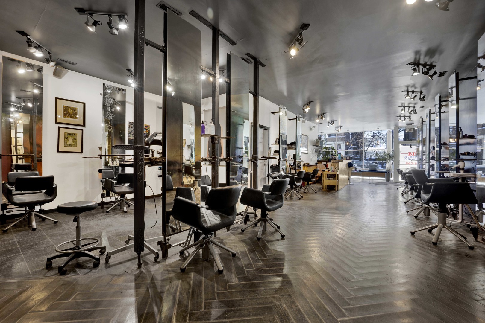 2119 N Damen Avenue, Chicago, IL 60647