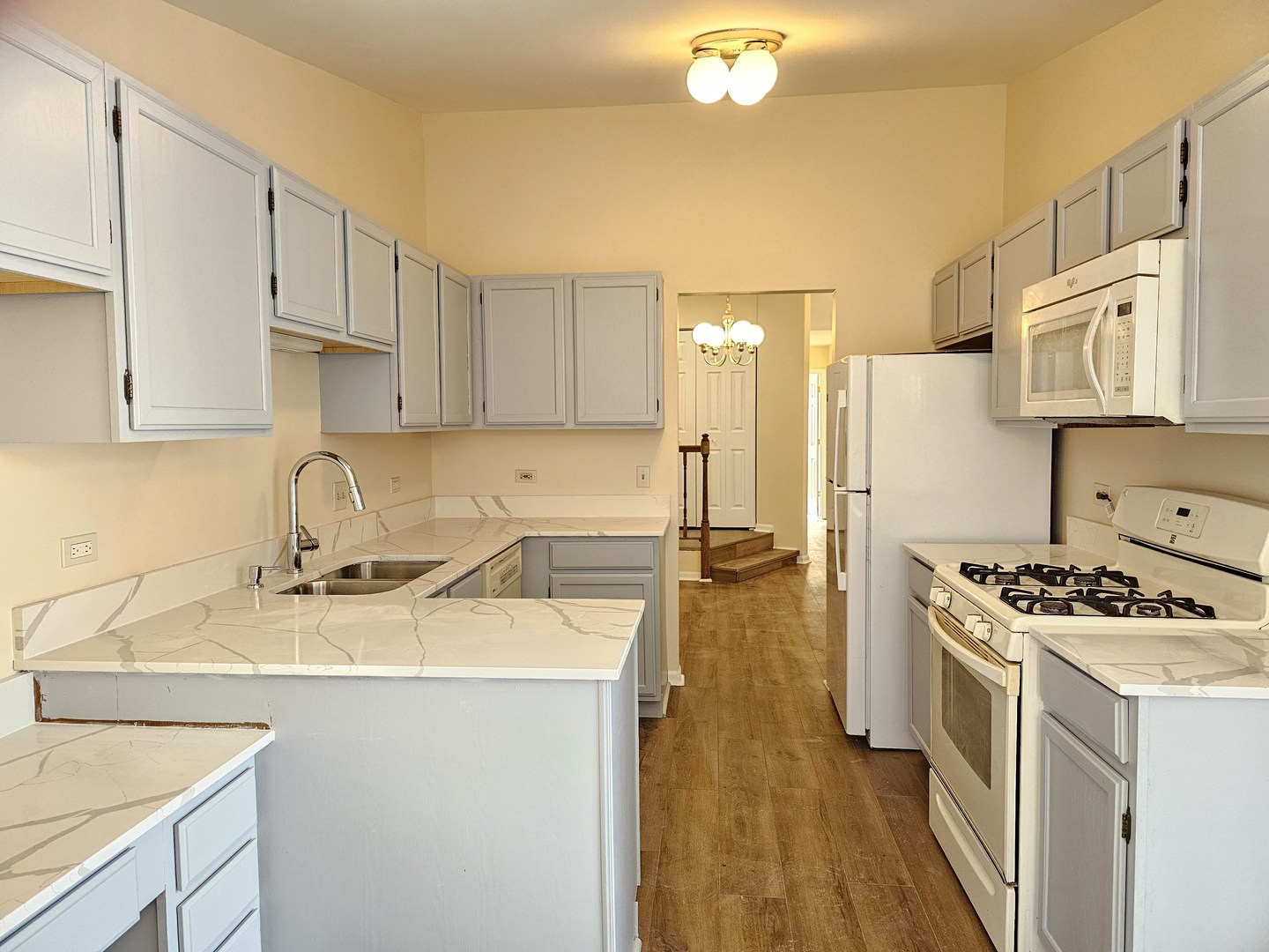 186 Brook Lane #186, Vernon Hills, IL 60061