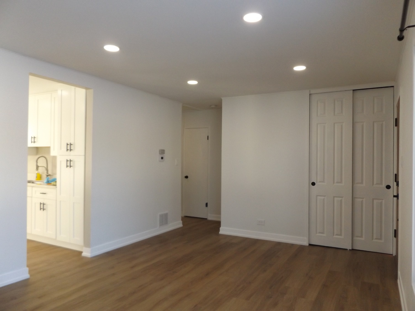 2203 SOUTH Street, Rolling Meadows, IL 60008