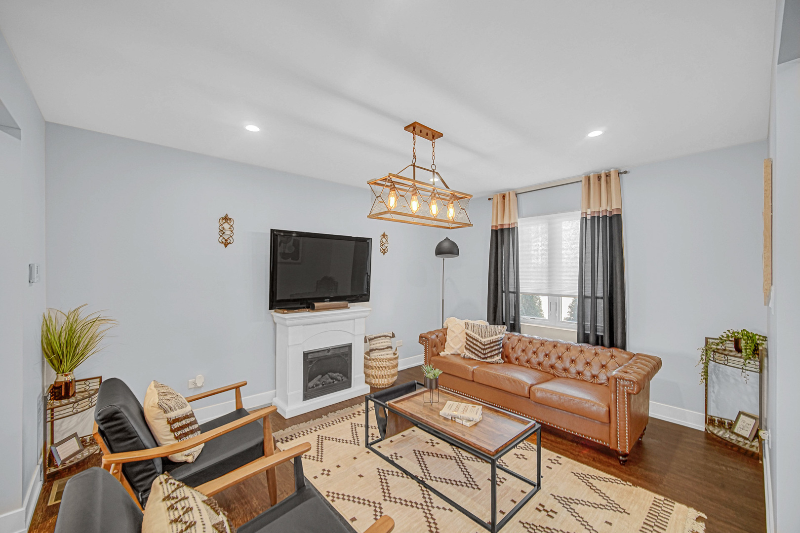 4951 W Cardinal Court, Monee, IL 60449