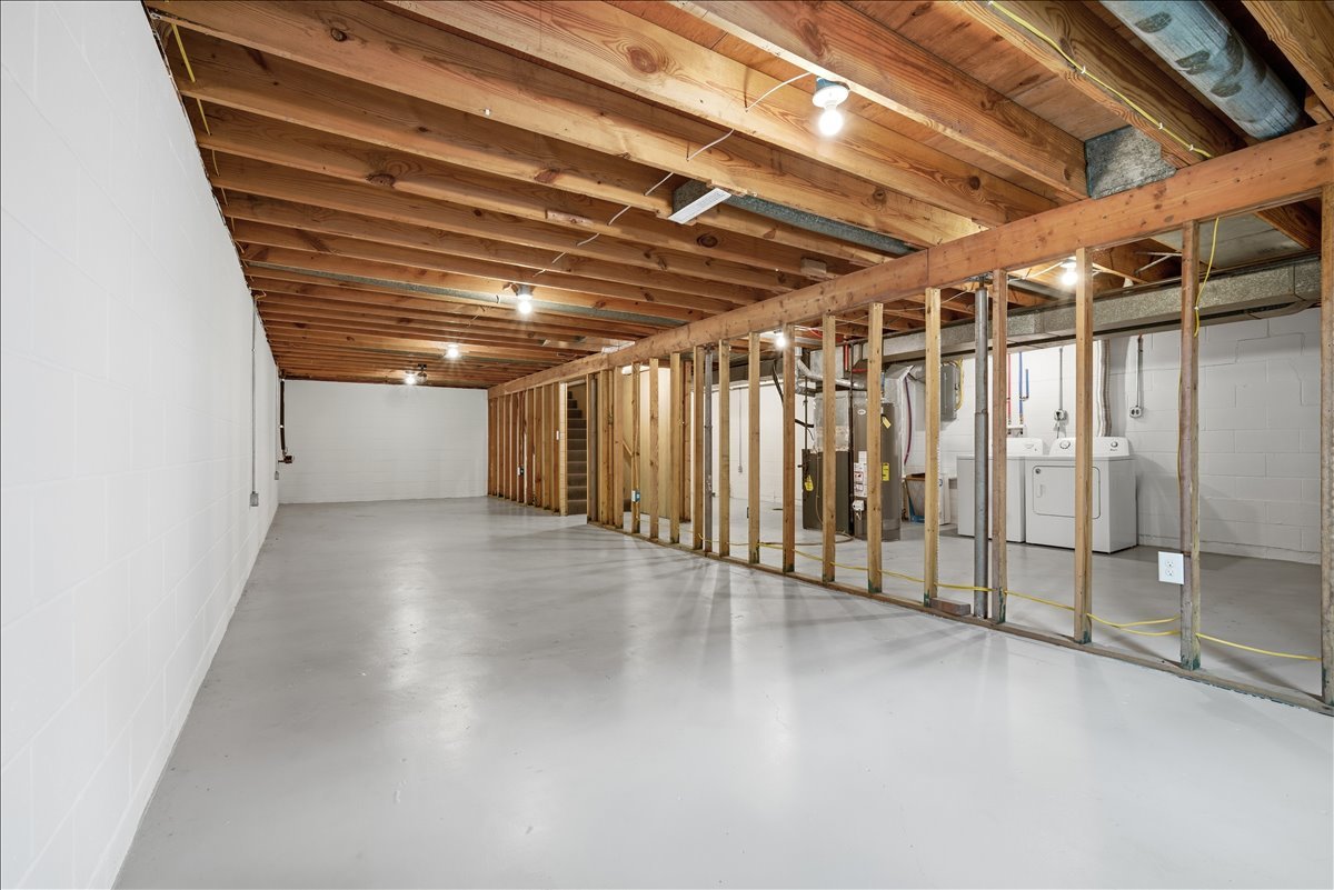 15 Brookwood Drive, Normal, IL 61761