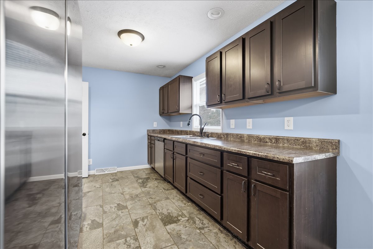 15 Brookwood Drive, Normal, IL 61761