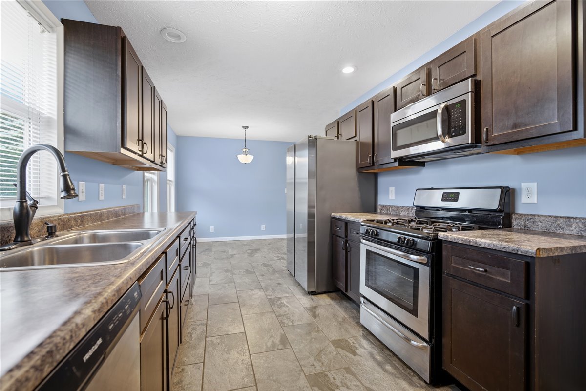 15 Brookwood Drive, Normal, IL 61761