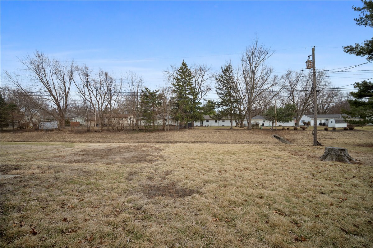 15 Brookwood Drive, Normal, IL 61761