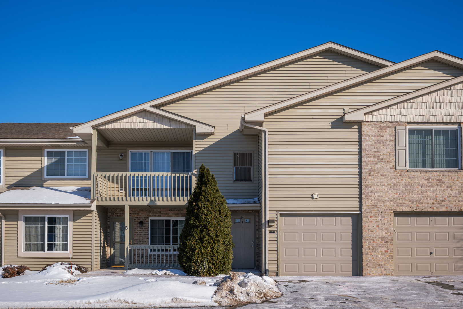 9920 74th Street #F, Kenosha, WI 53142