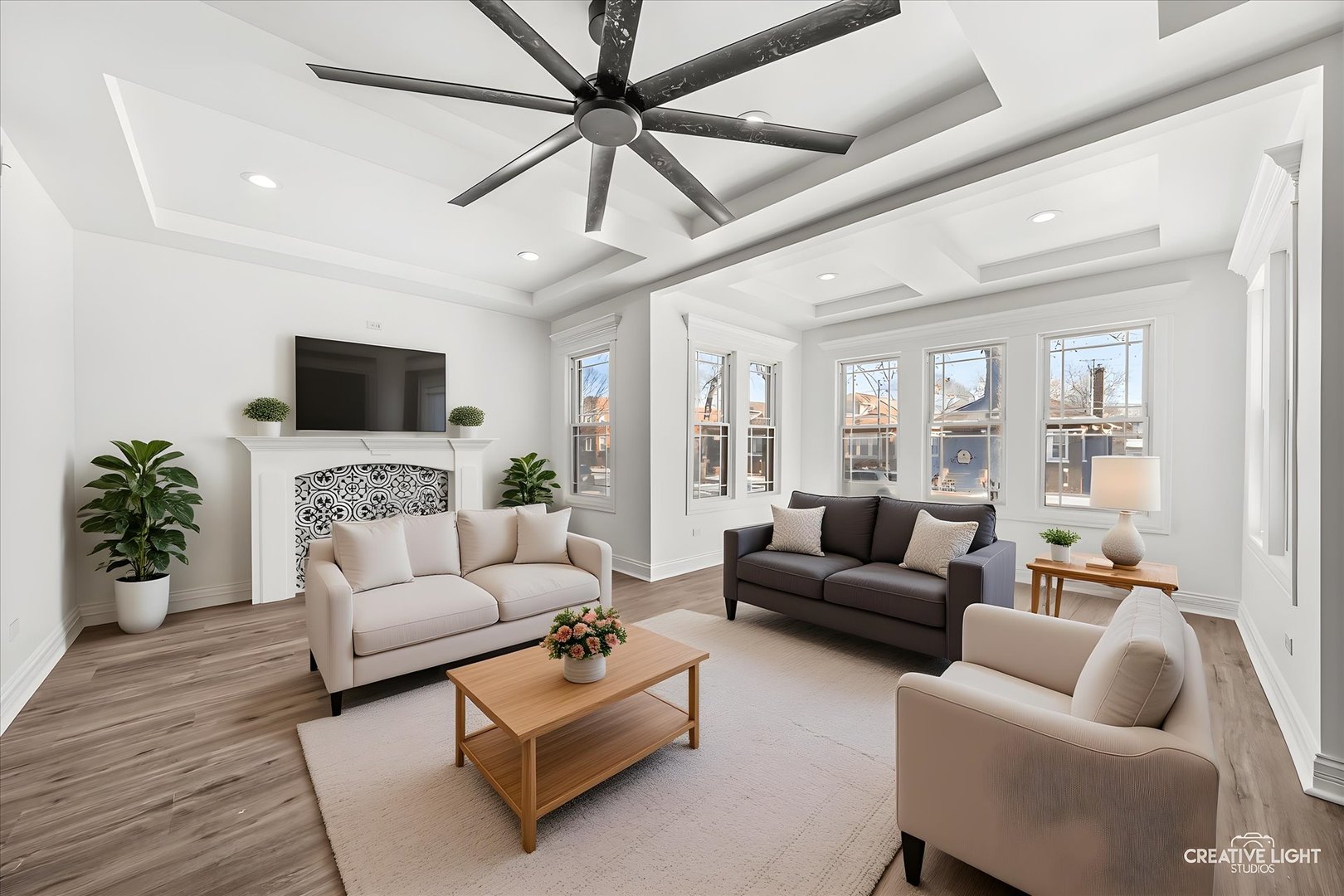 7724 S Chappel Avenue, Chicago, IL 60649