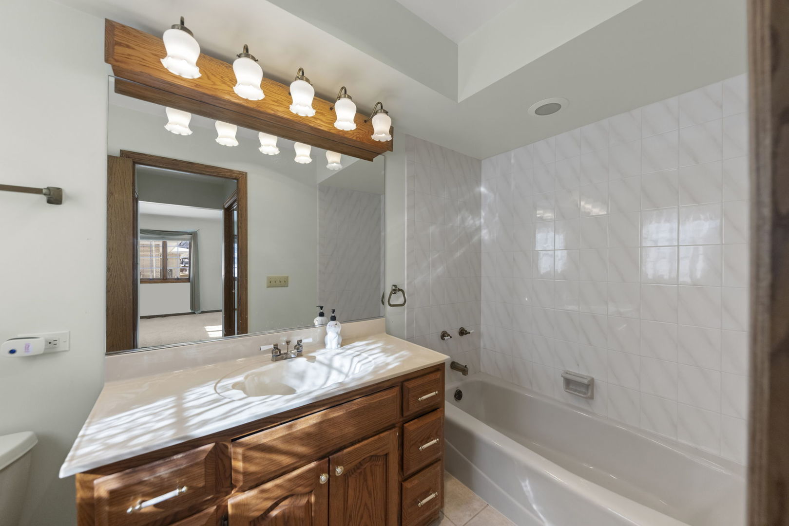 524 Meadow Lane, Beecher, IL 60401