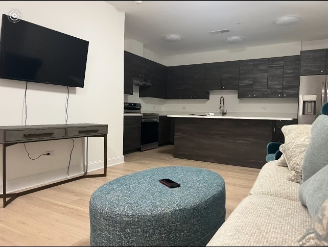 1930 Sherman Avenue #1N, Evanston, IL 60201