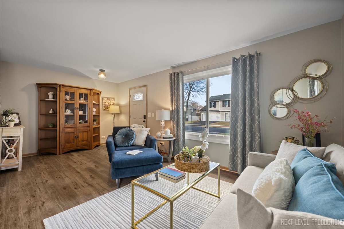 2465 Bristol Court, Aurora, IL 60504