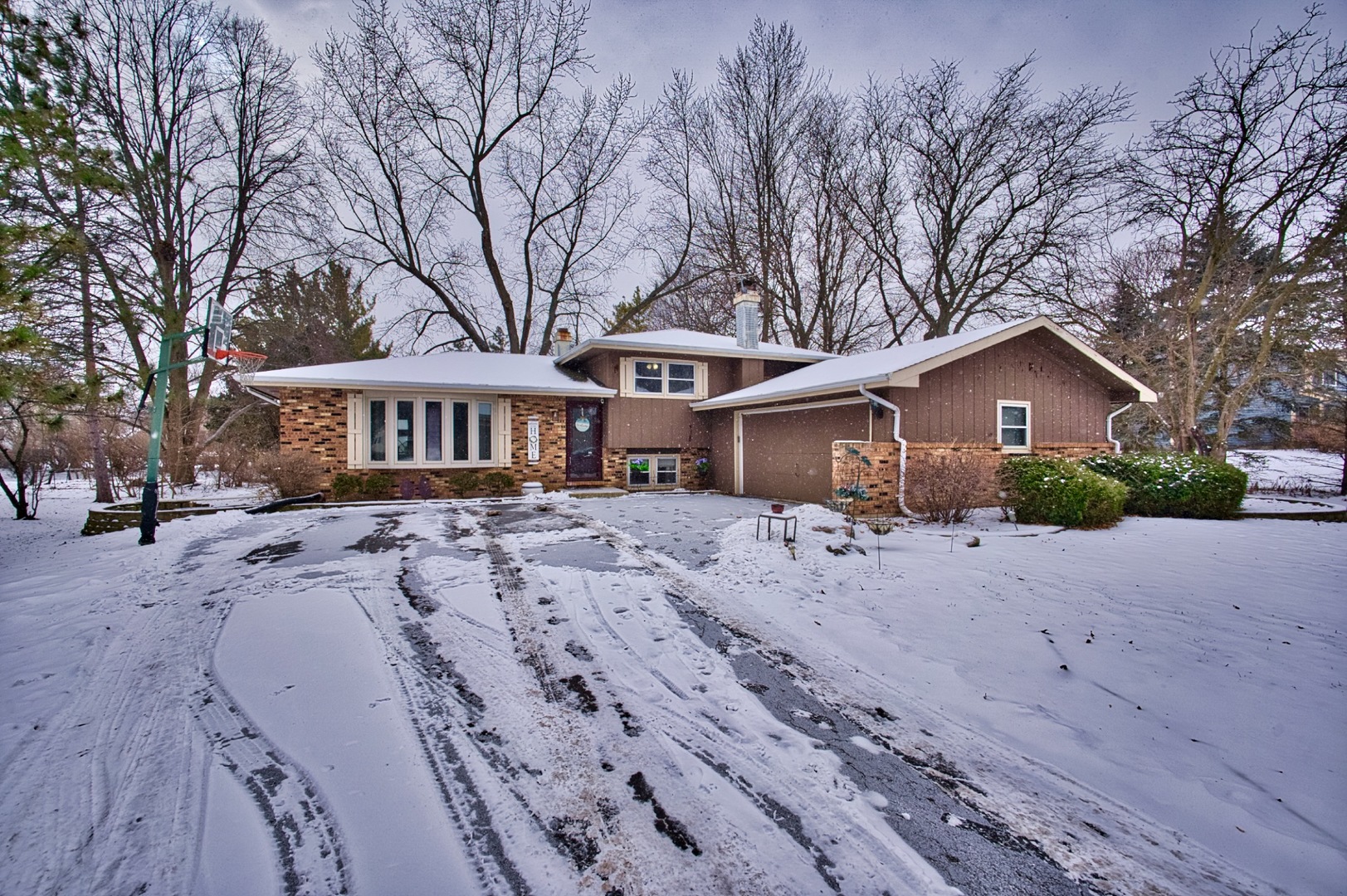 28W587 Leverenz Road, Naperville, IL 60564