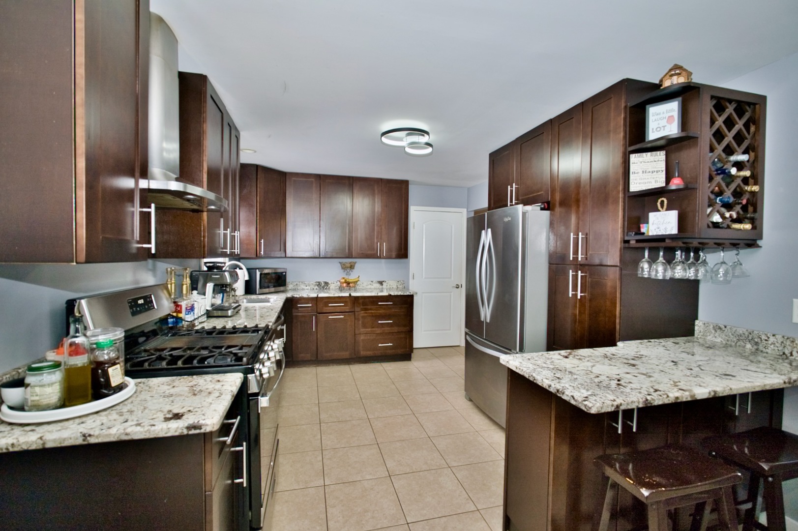 28W587 Leverenz Road, Naperville, IL 60564