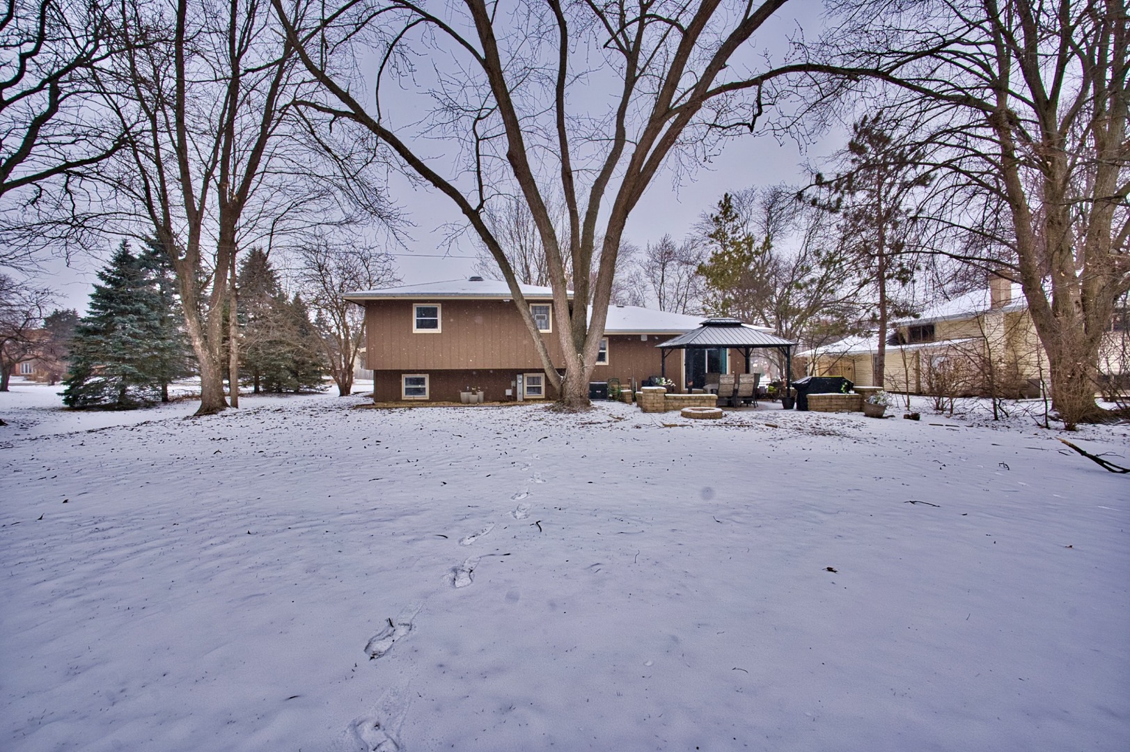 28W587 Leverenz Road, Naperville, IL 60564