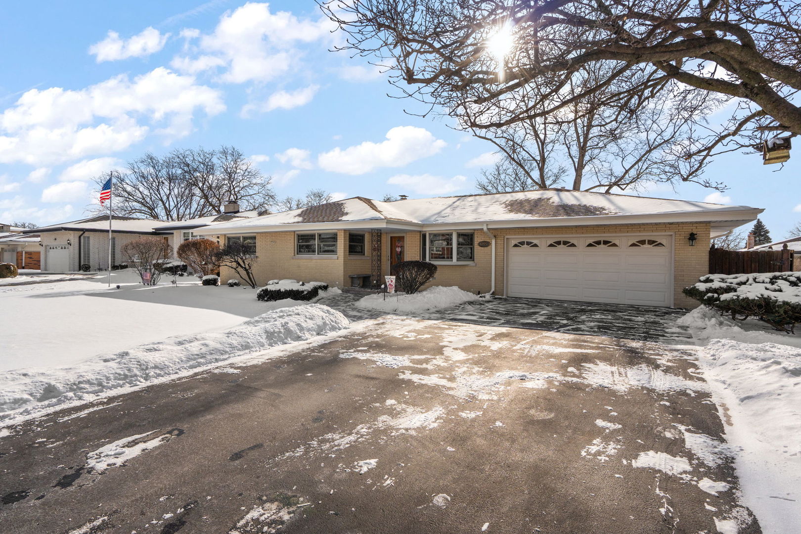 6225 W 129th Street, Palos Heights, IL 60463