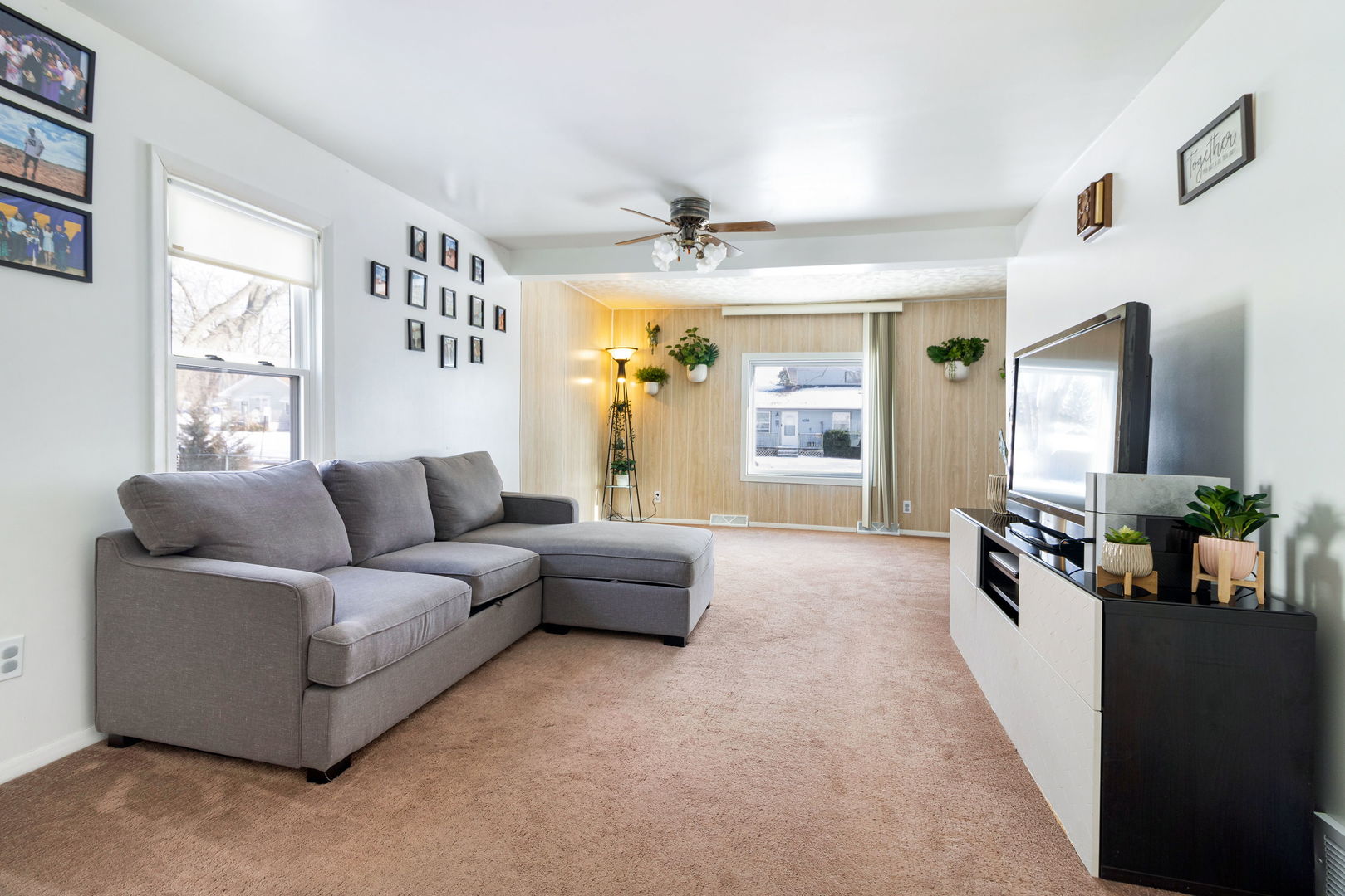 1019 S 5th Street, DeKalb, IL 60115