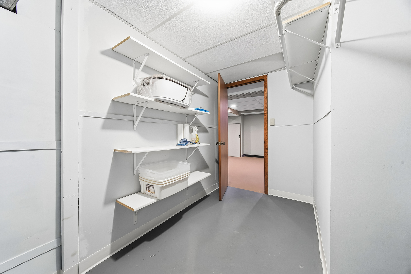 18317 Harper Street, Lansing, IL 60438