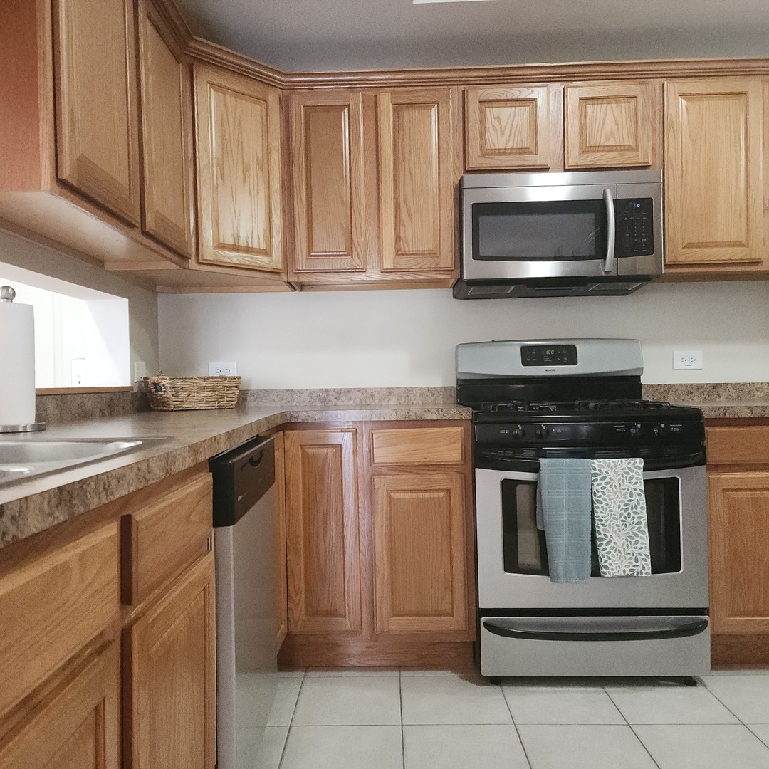 10624 S CENTRAL Avenue #2B, Chicago Ridge, IL 60415