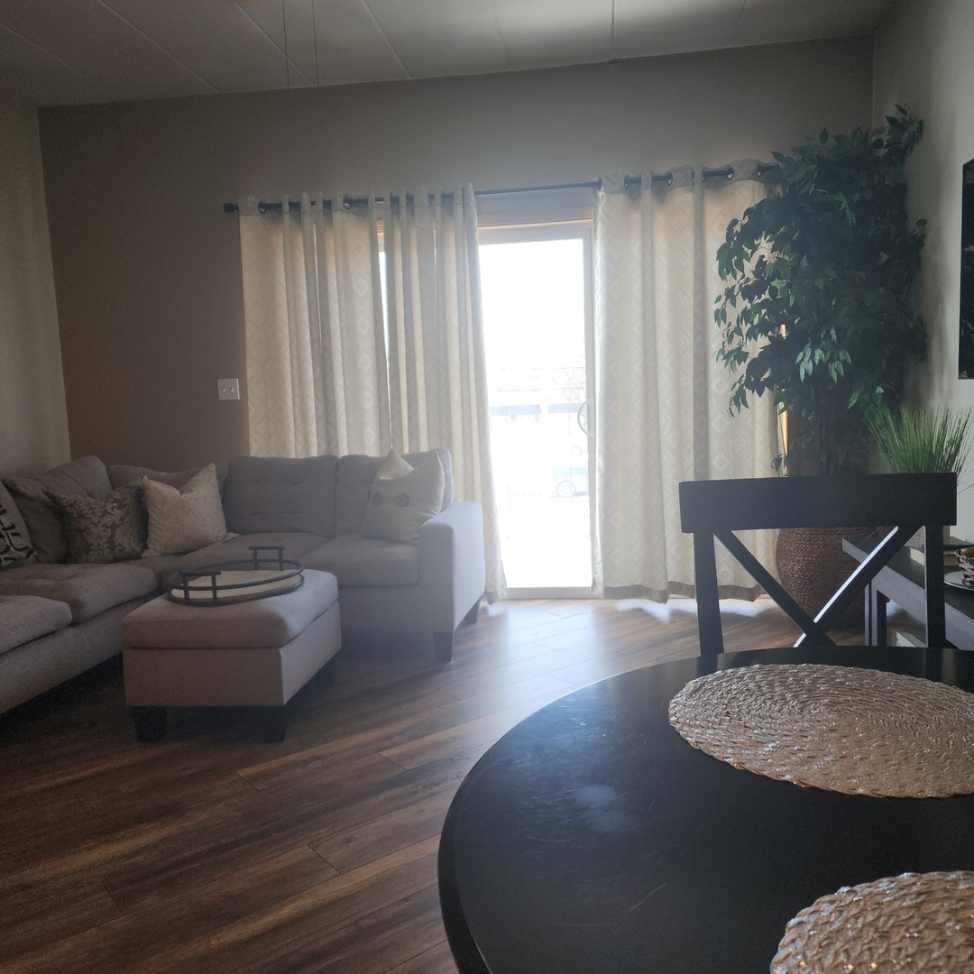 10624 S CENTRAL Avenue #2B, Chicago Ridge, IL 60415