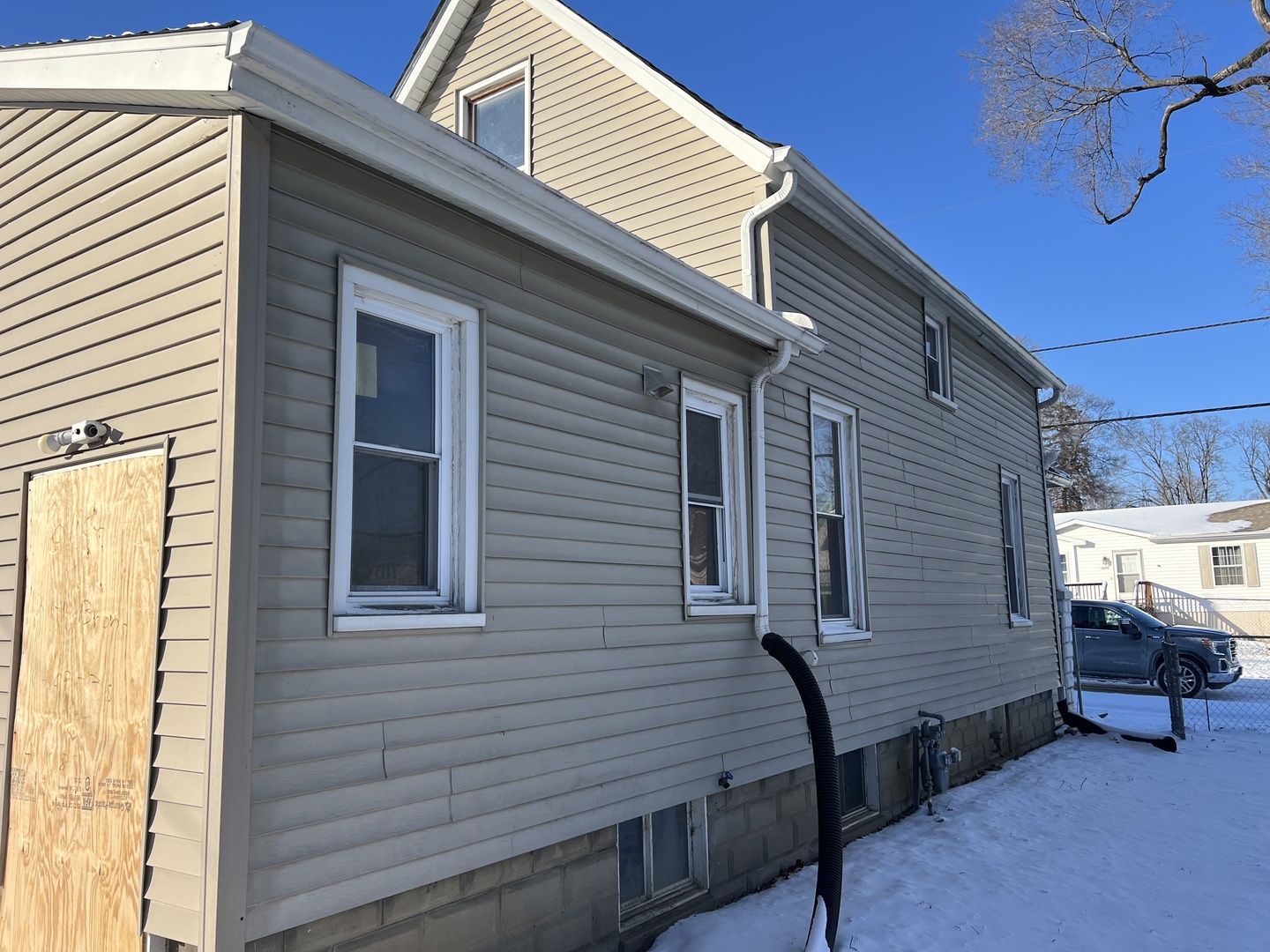 1214 W Brons Avenue, Peoria, IL 61604