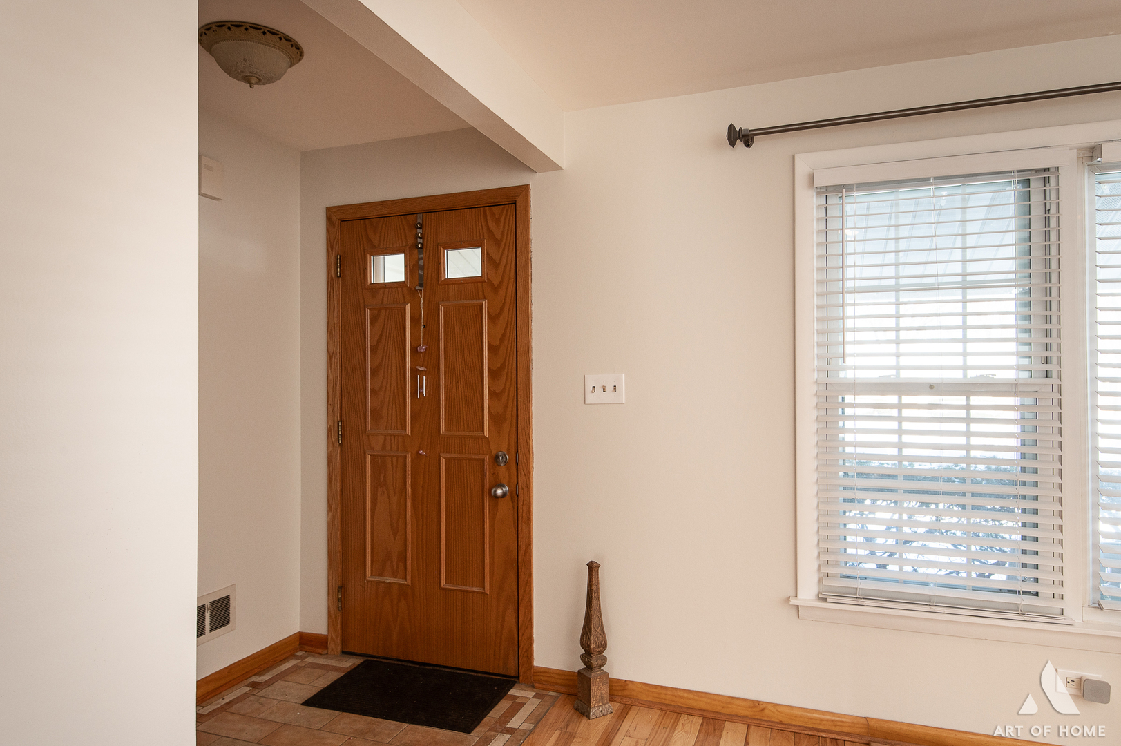 621 Clearmont Drive, Elk Grove Village, IL 60007