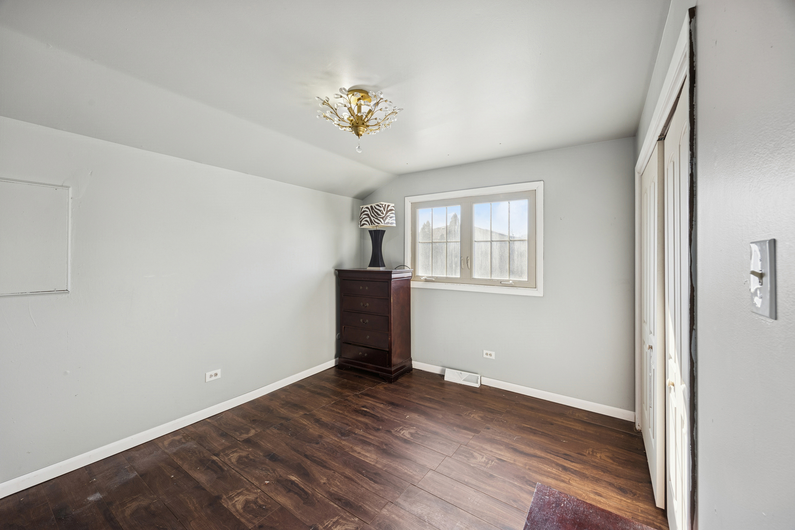 803 E 193rd Street, Glenwood, IL 60425