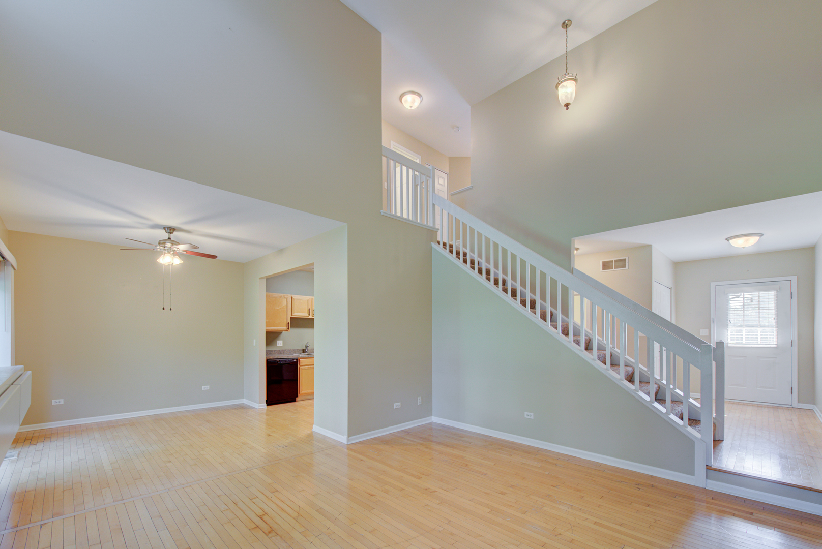 880 Countryfield Lane, Elgin, IL 60120