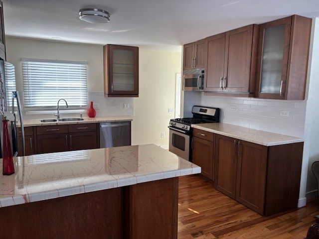 2001 Burr Oak Lane, Lindenhurst, IL 60046