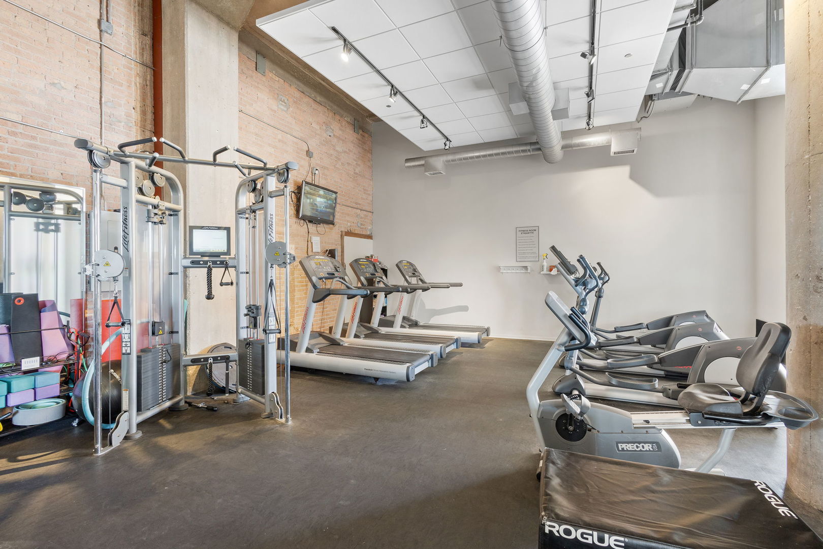 900 N Kingsbury Street #1071, Chicago, IL 60610