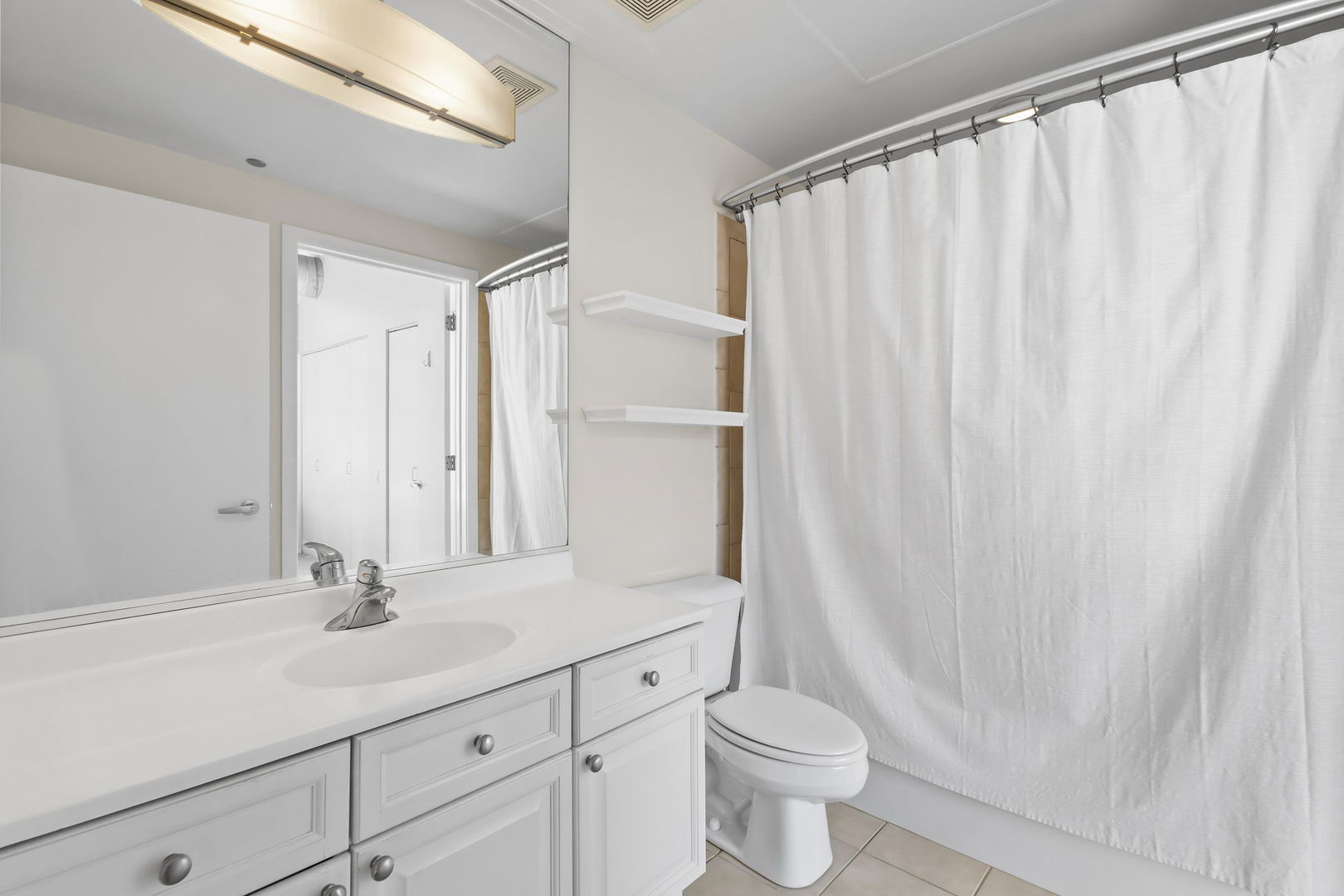 900 N Kingsbury Street #1071, Chicago, IL 60610