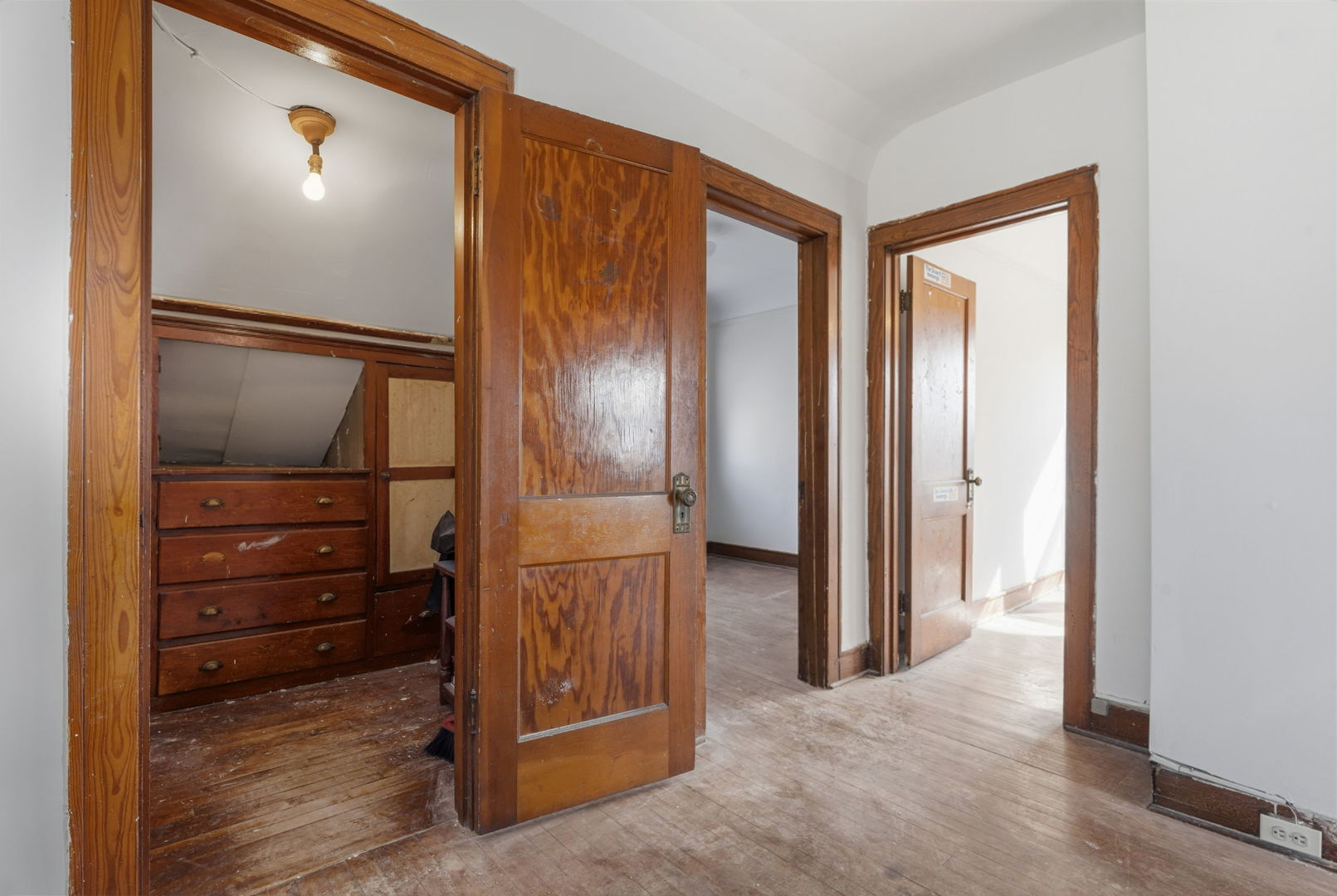 217 W 106th Street, Chicago, IL 60628