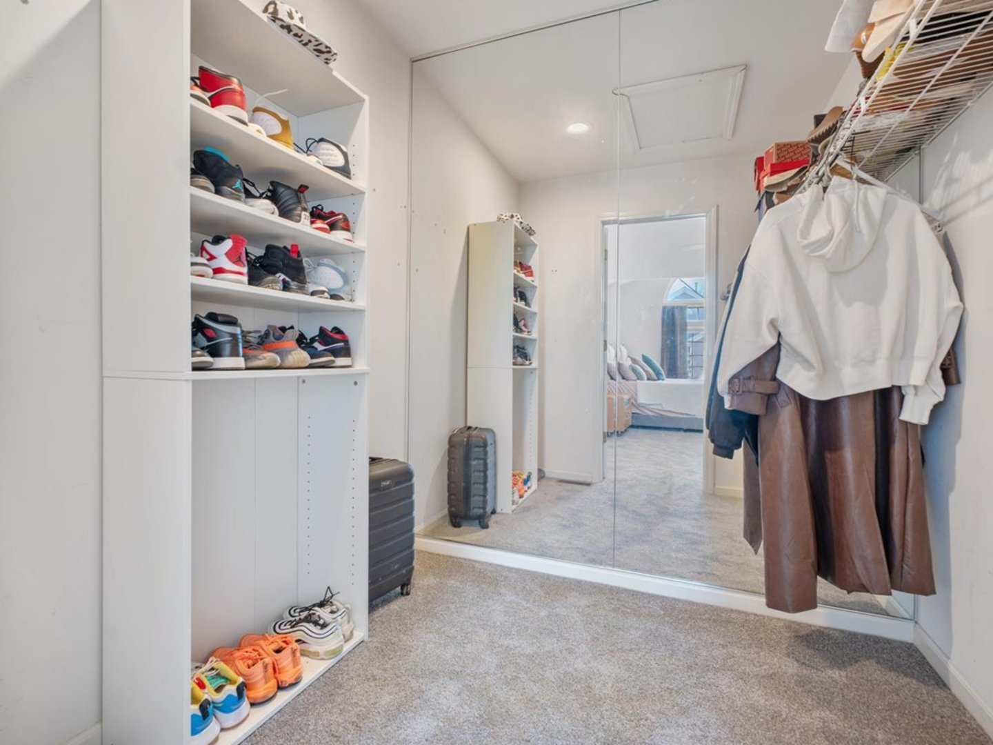 304 Nautical Way #D, Elgin, IL 60123