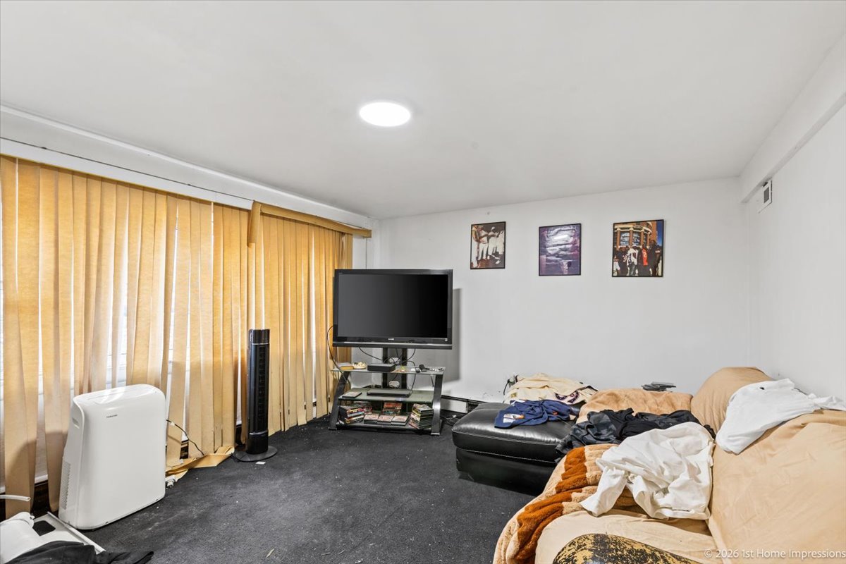 9521 S Michigan Avenue, Chicago, IL 60628