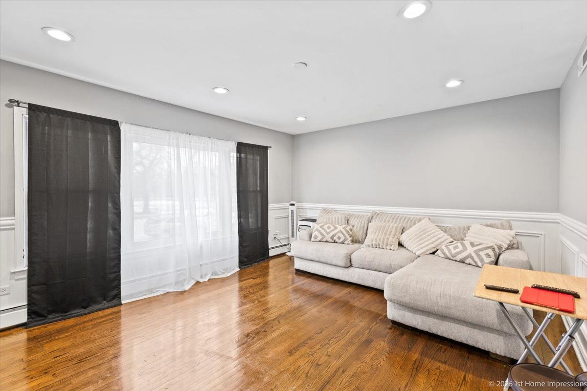 9521 S Michigan Avenue, Chicago, IL 60628