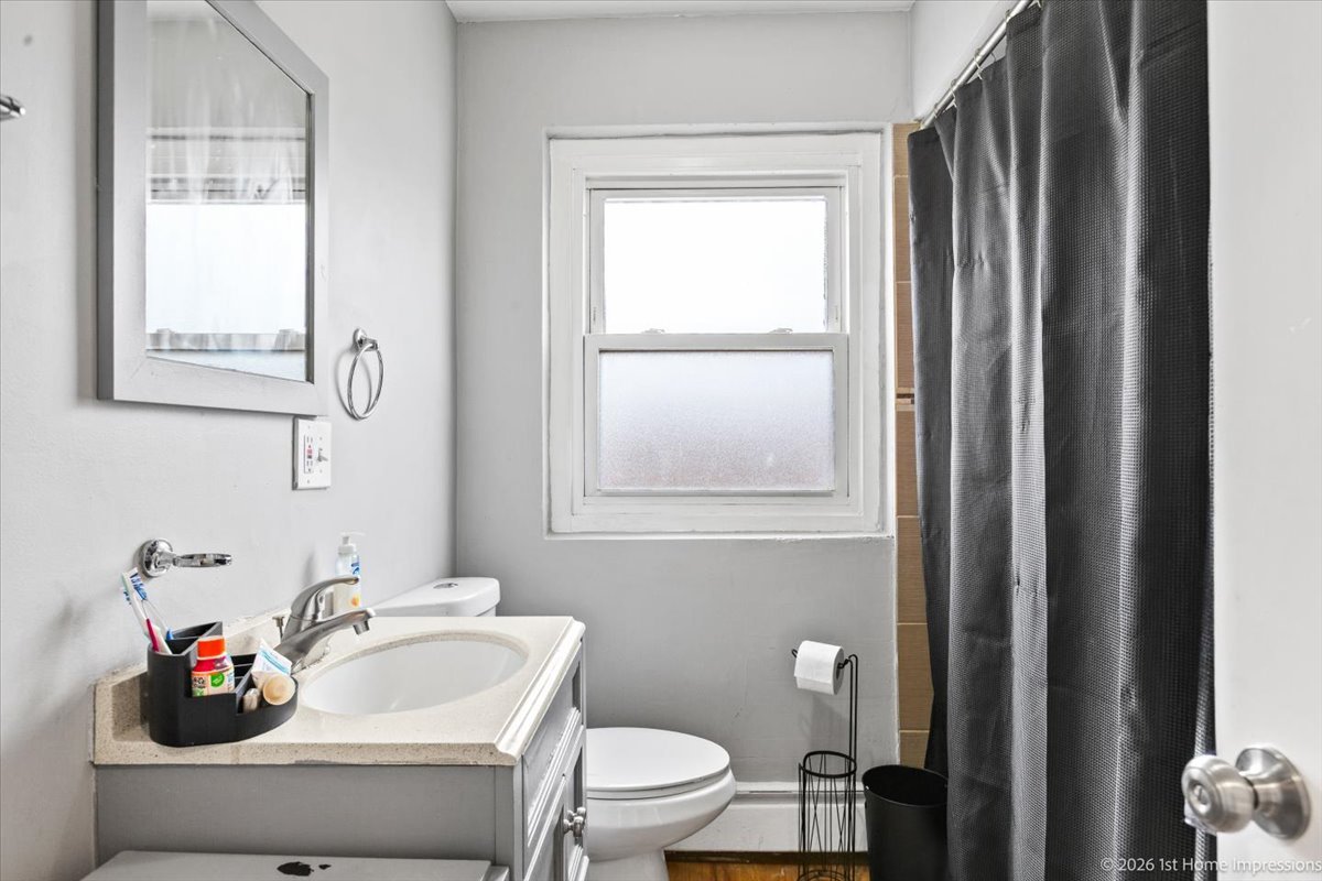 9521 S Michigan Avenue, Chicago, IL 60628