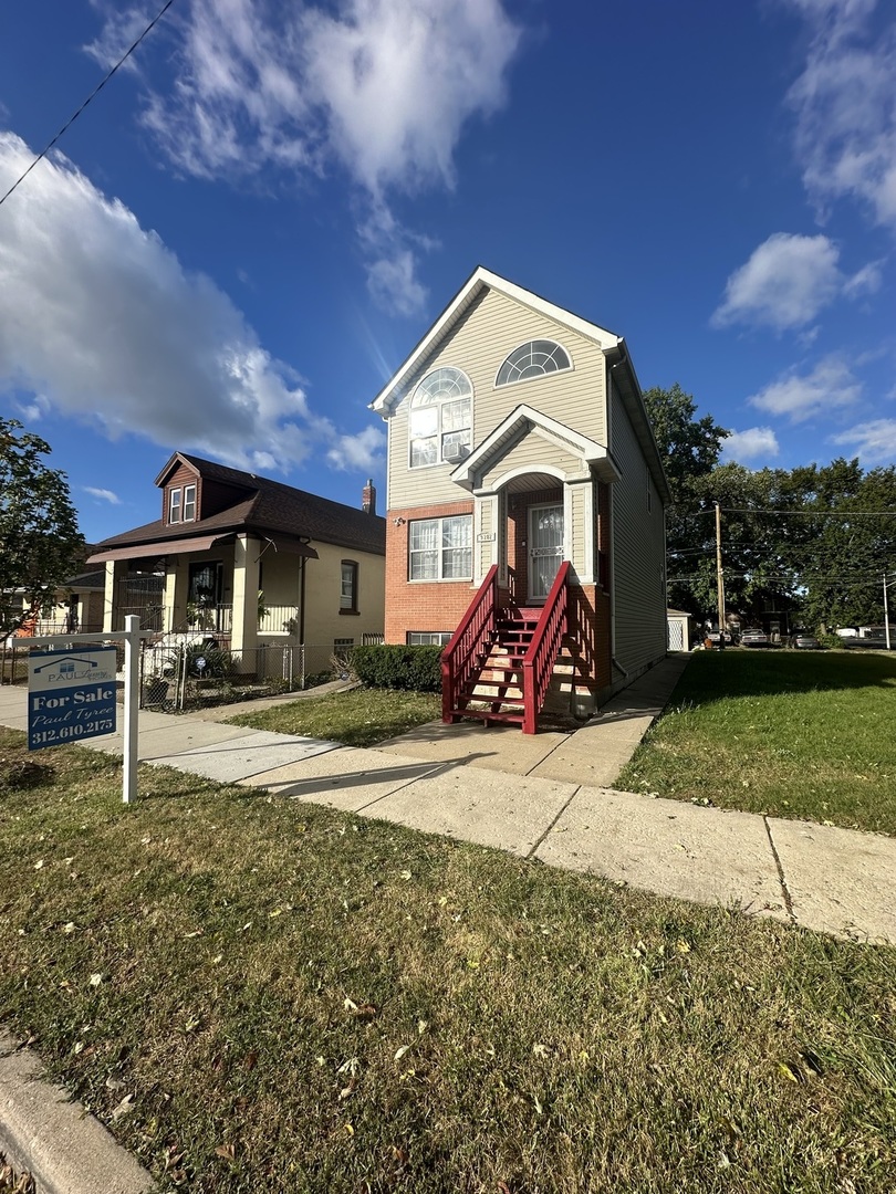 9202 S Lafayette Avenue, Chicago, IL 60620