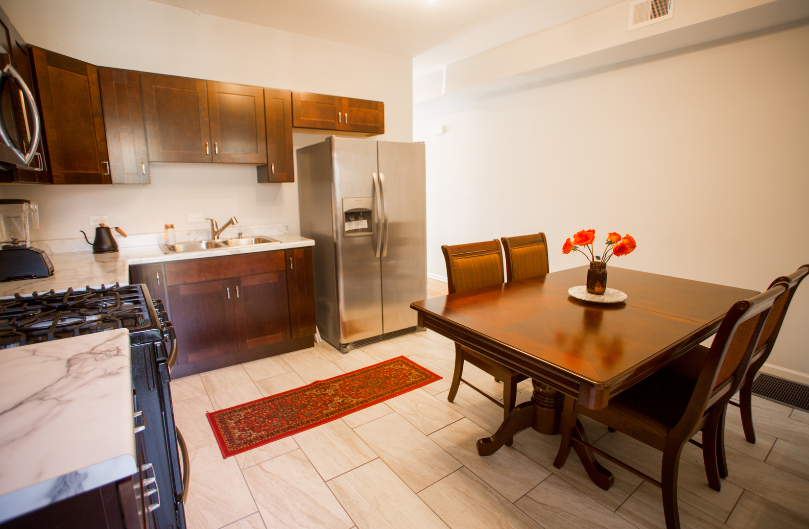 10435 S CORLISS Avenue, Chicago, IL 60628