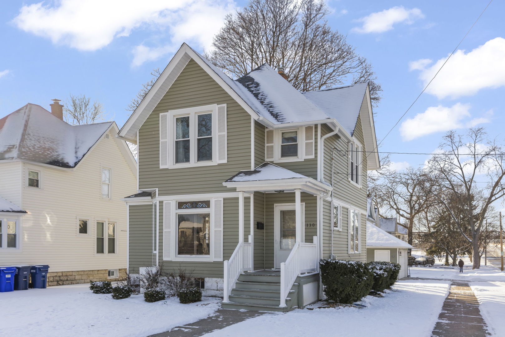 130 N Ellis Avenue, Wheaton, IL 60187