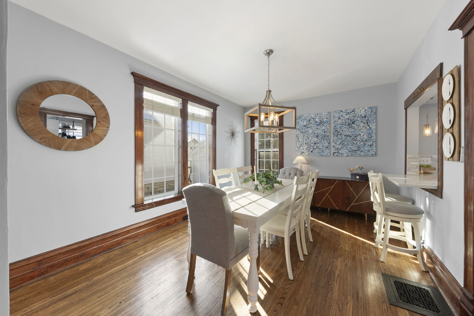 130 N Ellis Avenue, Wheaton, IL 60187