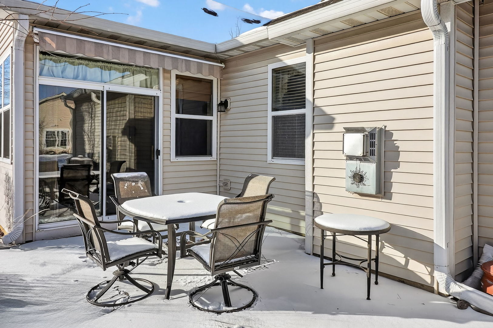 1592 W Ludington Circle, Romeoville, IL 60446