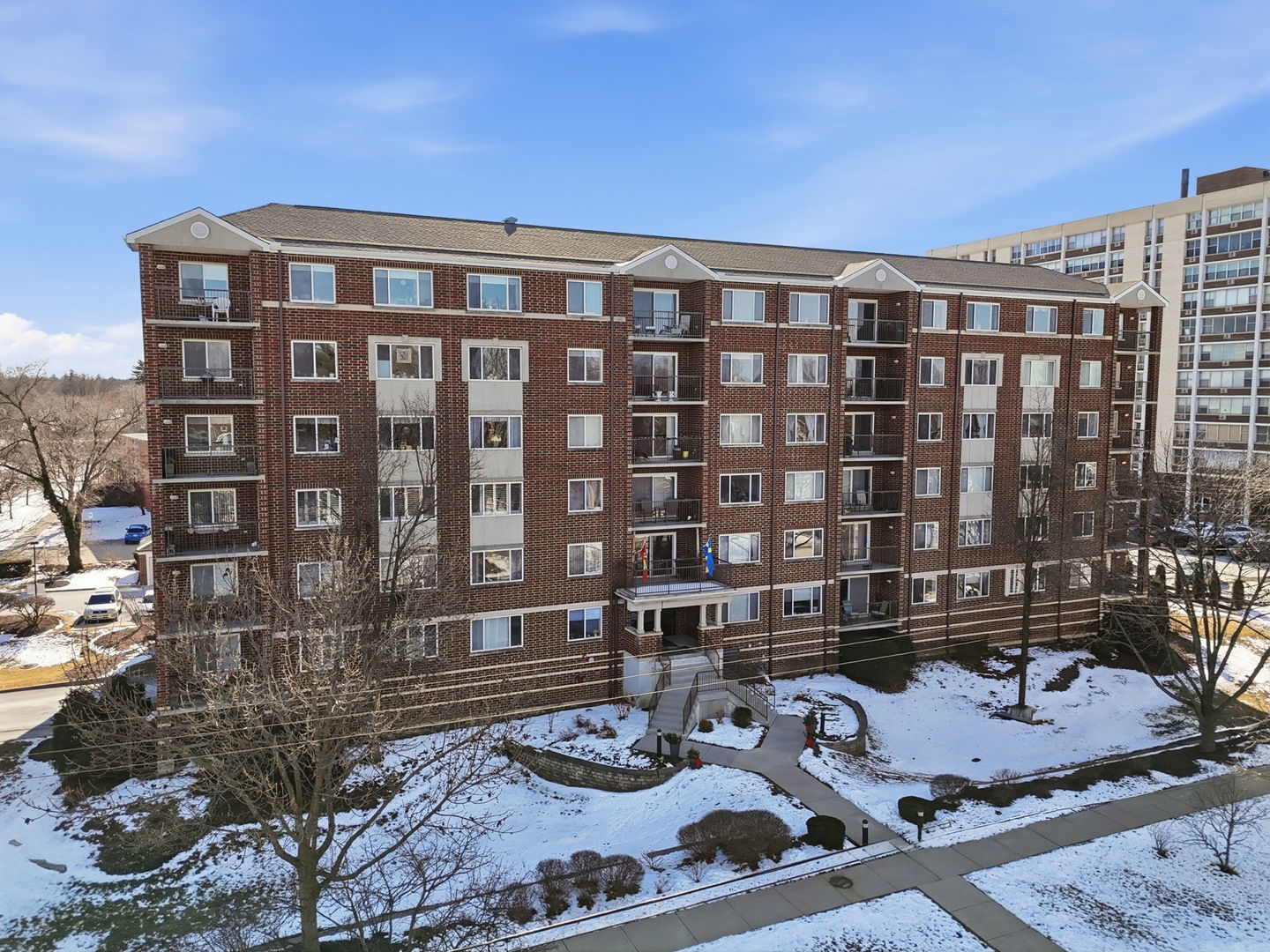31 E Grove Street #501, Lombard, IL 60148