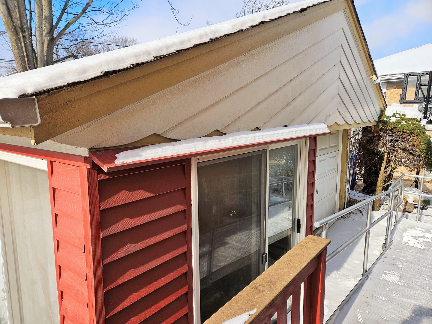 6940 N Ottawa Avenue, Chicago, IL 60631