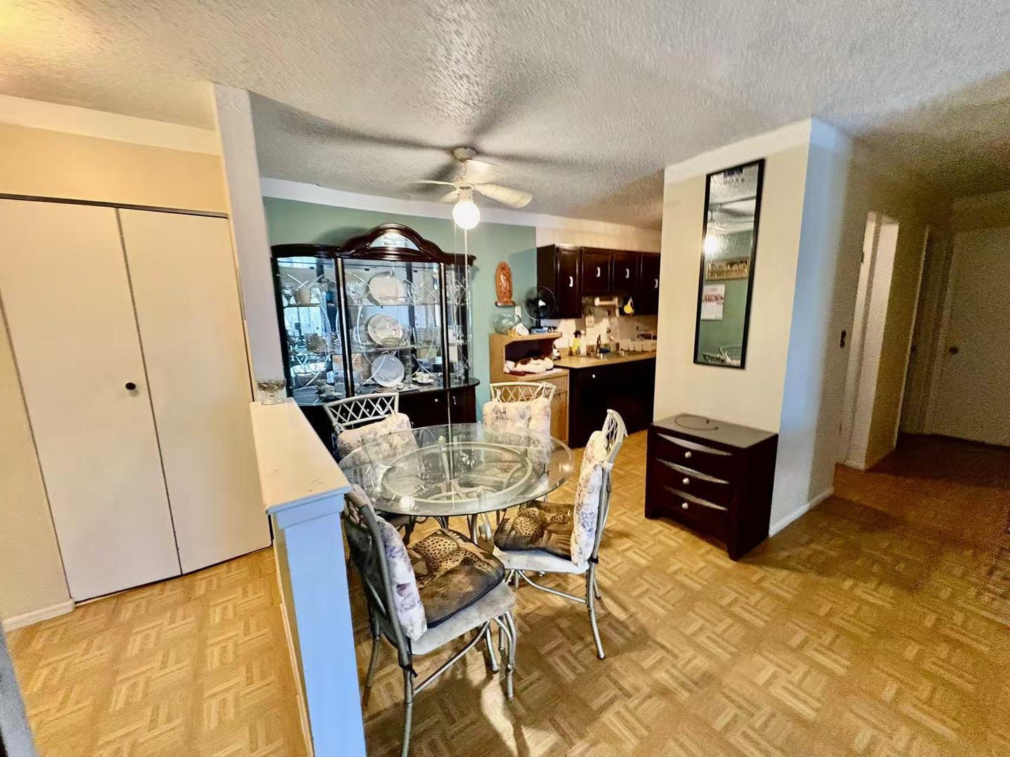 247 N Neltnor Boulevard #F2C, West Chicago, IL 60185